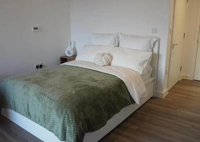 Cambridge Urban Suite